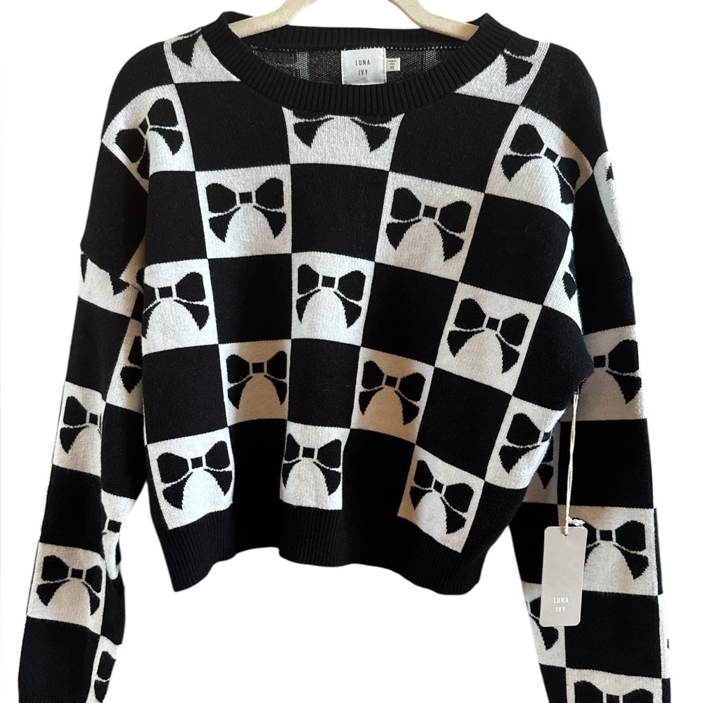 Anthropologie Luna Ivy NWT Size Extra Small Black White Bow Pullover Sweater‎
